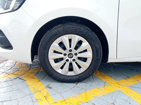 Renault Kangoo Combi Authentic 1.5 blue dci 70kw (95cv)