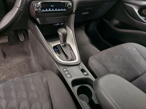 Toyota Yaris 1.5 120H Active Plus