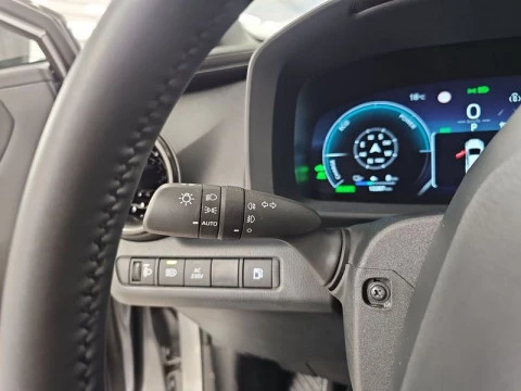 Toyota C-HR 2.0 220PH Advance