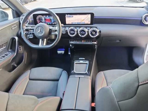 Mercedes-Benz Clase A 250 e 160 kW (218 CV)