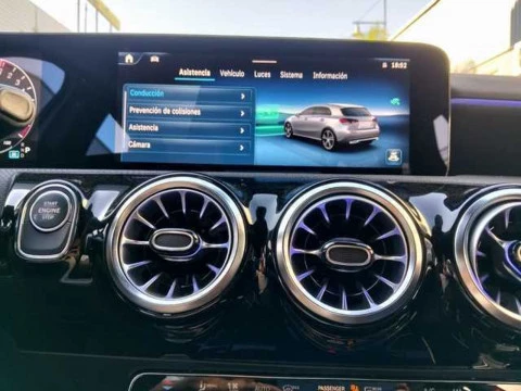 Mercedes-Benz Clase A 250 e 160 kW (218 CV)