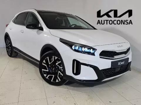Kia XCeed 1.6 GDi PHEV 104kW (141CV) eMotion Kia XCeed 1.6 GDi PHEV 104kW (141CV) eMotion