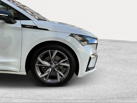 Skoda Enyaq IV Sportline 80 150kW (204 CV) 82kWh (77