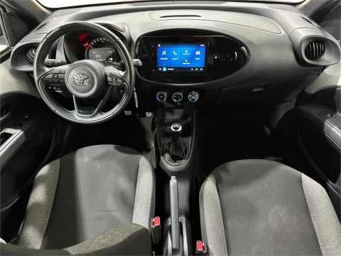 Toyota Aygo X Cross Cross Play