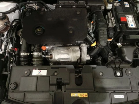 Citroën C4 BlueHdi 130 S&S EAT8 Feel Pack