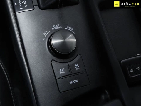 Lexus IS 300h Business 164 kW (223 CV)