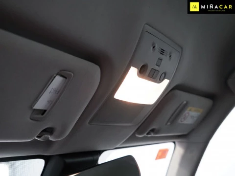 Lexus IS 300h Business 164 kW (223 CV)