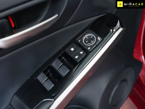 Lexus IS 300h Business 164 kW (223 CV)