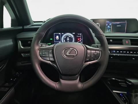 Lexus UX 2.0 250h Premium