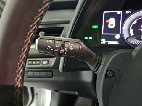 Lexus UX 2.0 250h Premium