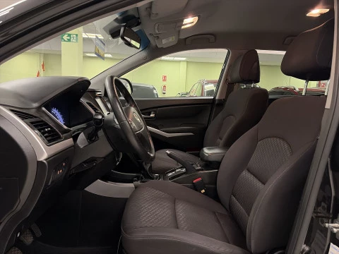 Ssangyong Korando D22T Premium 4x2 131 kW (178 CV)