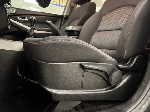 Ssangyong Korando D22T Premium 4x2 131 kW (178 CV)