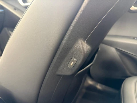 Kia Niro 1.6 GDi HEV 102kW (139CV) Drive