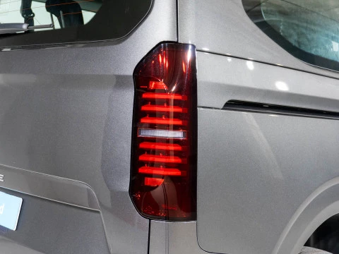 Volkswagen Caravelle Premium Corto 2.0 TDI 110kW BMT