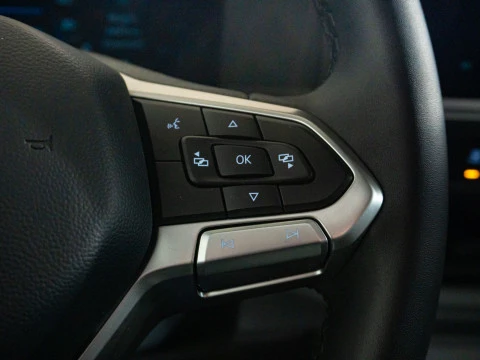 Volkswagen Caravelle Premium Corto 2.0 TDI 110kW BMT