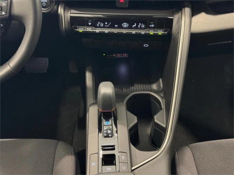 Toyota C-HR - Advance Hybrid 140