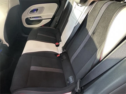 Mercedes-Benz CLA 250+ con tecnología EQ