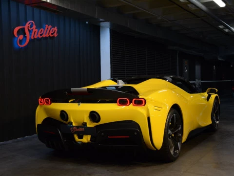 Ferrari SF90 4.0 V8 T Spider