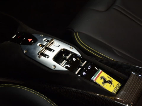 Ferrari SF90 4.0 V8 T Spider