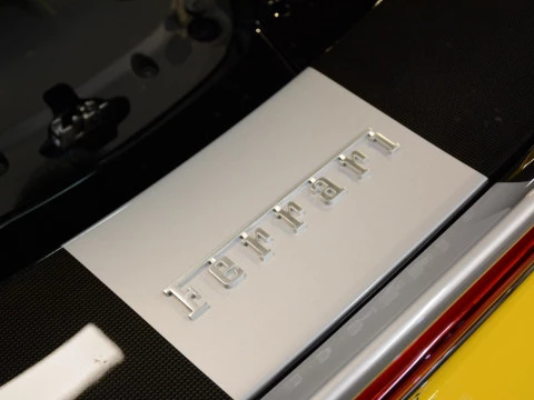 Ferrari SF90 4.0 V8 T Spider