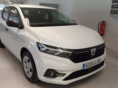 Dacia Sandero Essential TCe 67kW (90CV)