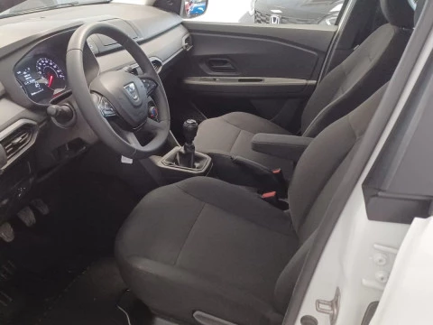 Dacia Sandero Essential TCe 67kW (90CV)
