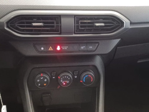 Dacia Sandero Essential TCe 67kW (90CV)