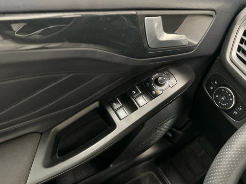Ford Focus ST-Line 1.0T EcoBoost mHEV 92kW (125CV)