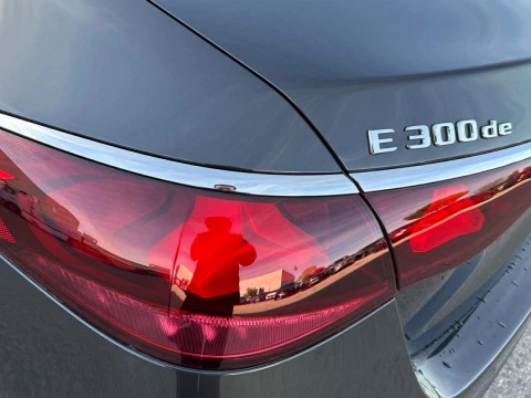 Mercedes-Benz Clase E E 300 de con tecnologia hibrida EQ