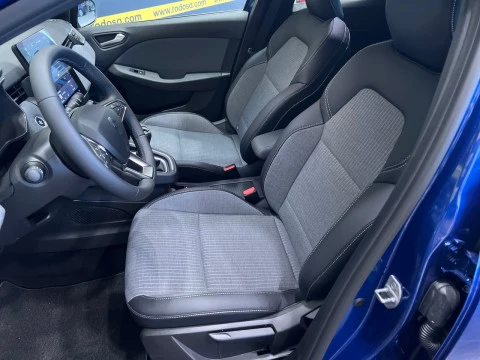 Renault Clio Techno TCe 90 (67kw)