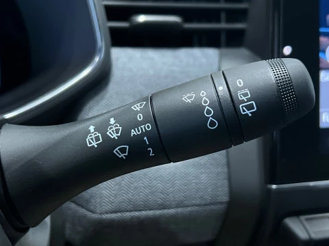 Renault Clio Techno TCe 90 (67kw)