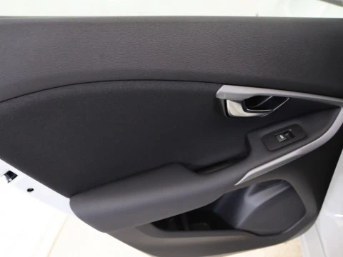 Volvo V40 2.0 D2 KINETIC 5P