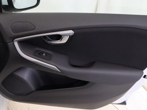 Volvo V40 2.0 D2 KINETIC 5P