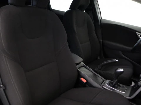 Volvo V40 2.0 D2 KINETIC 5P
