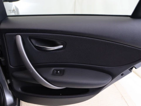 BMW SERIES 1 berlina 2.0 118D 5P