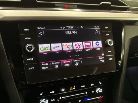 Volkswagen Arteon R-Line 2.0 TDI 110 kW (150 CV) DSG