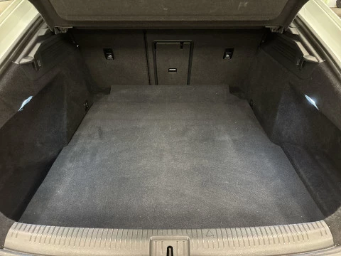 Volkswagen Arteon R-Line 2.0 TDI 110 kW (150 CV) DSG