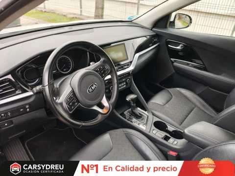 Kia Niro 1.6 GDi HEV 104kW (141CV) Drive