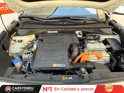 Kia Niro 1.6 GDi HEV 104kW (141CV) Drive