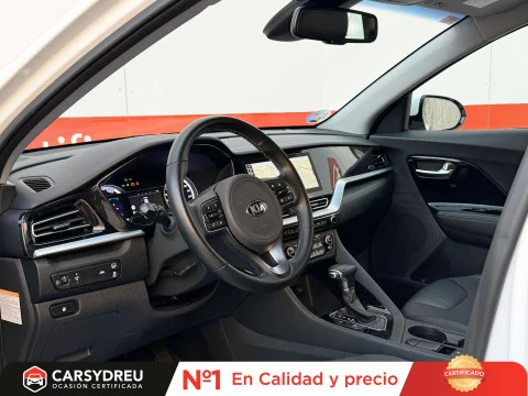 Kia Niro 1.6 GDi HEV 104kW (141CV) Drive
