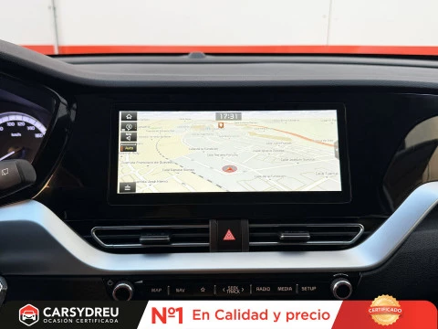 Kia Niro 1.6 GDi HEV 104kW (141CV) Drive