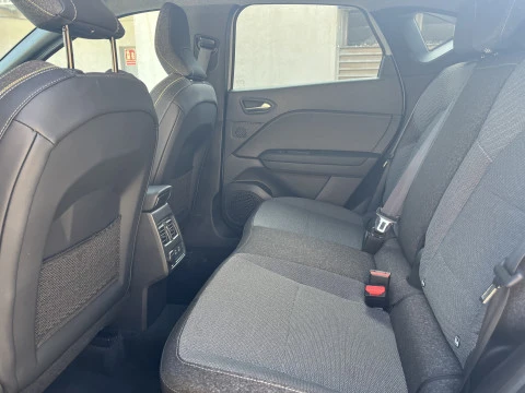 Renault Captur TECHNO 1.3 TCE 140CV 5P