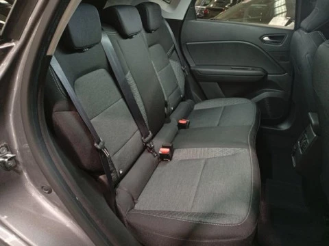 Renault Captur E-Tech engineered HEV 105kW (145CV)