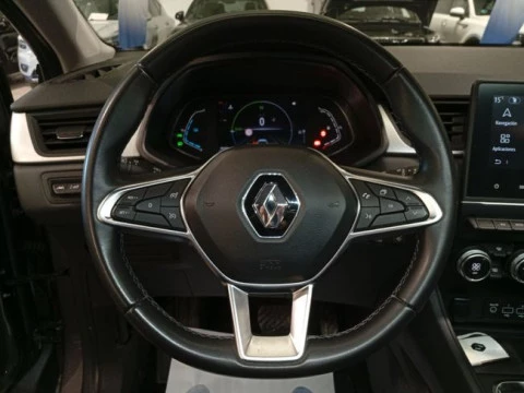 Renault Captur E-Tech engineered HEV 105kW (145CV)