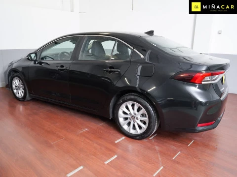 Toyota Corolla  1.5 125 Sedan 92 kW (125 CV)