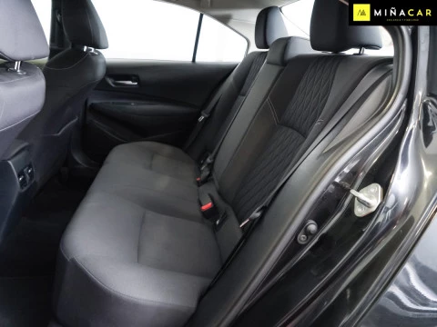 Toyota Corolla  1.5 125 Sedan 92 kW (125 CV)