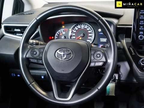 Toyota Corolla  1.5 125 Sedan 92 kW (125 CV)