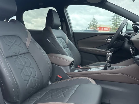 Nissan Qashqai DIG-T 103kW (140CV) mHEV 4x2 Tekna