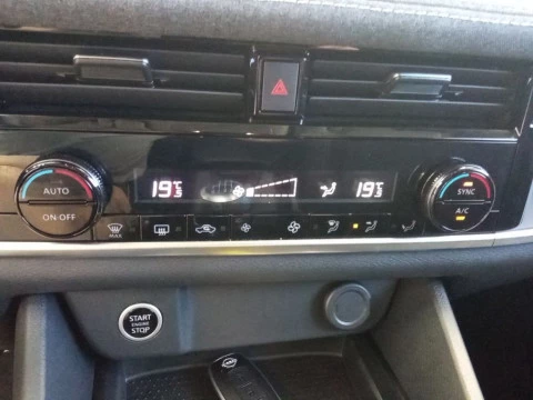 Nissan Qashqai  MHEV Acenta 2021