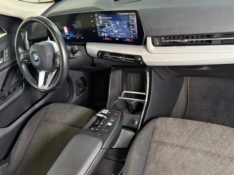 BMW iX1 xDrive30 230 kW (313 CV)